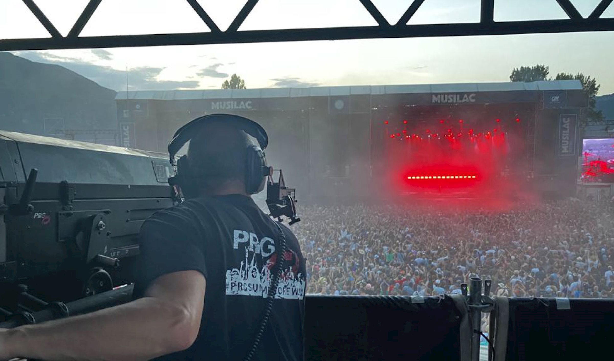 PRG France supports the 1st pop-rock festival in the Auvergne-Rhône-Alpes "Musilac Festival" region with a lighting KIT!
