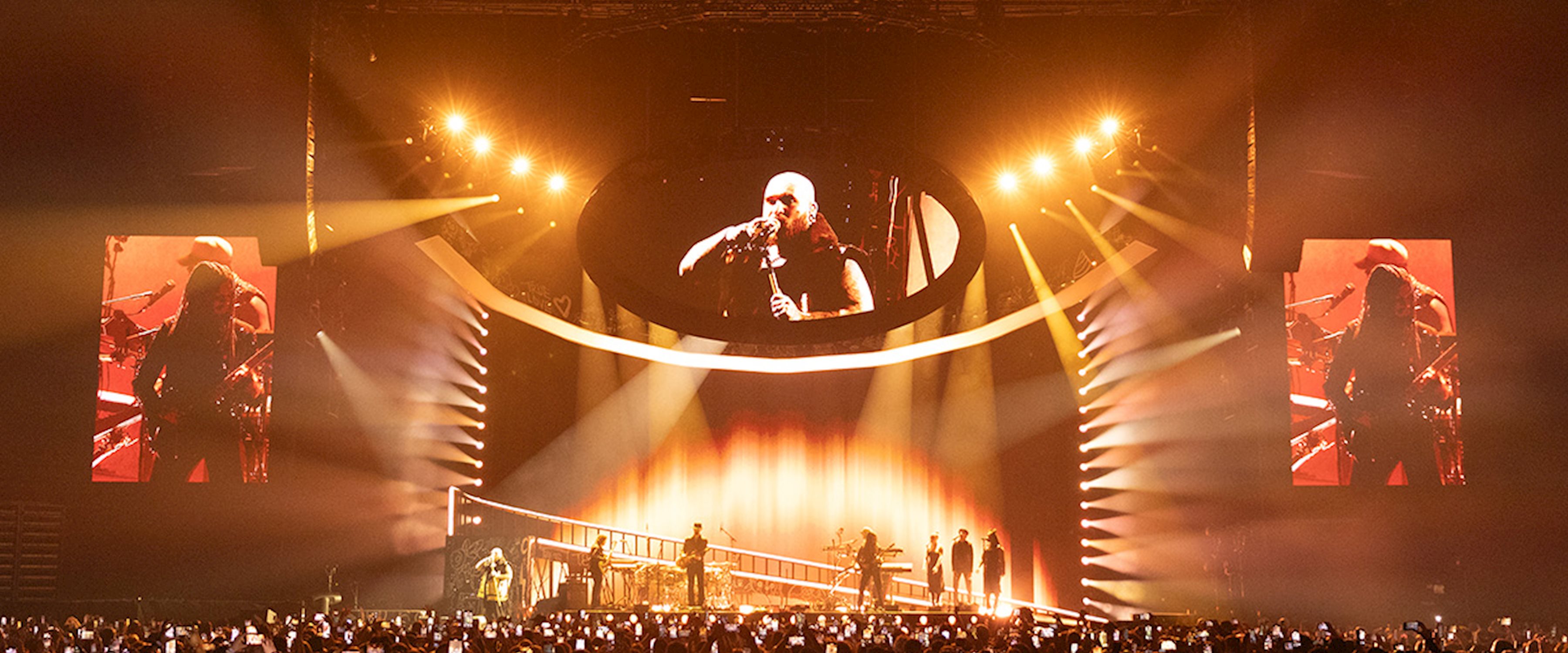 Teddy Swims "I’ve Tried Everything But Therapy” Tour headed across the UK and Europe with PRG providing video, automation and lighting production solutions including our brand-new Ground Control Multi