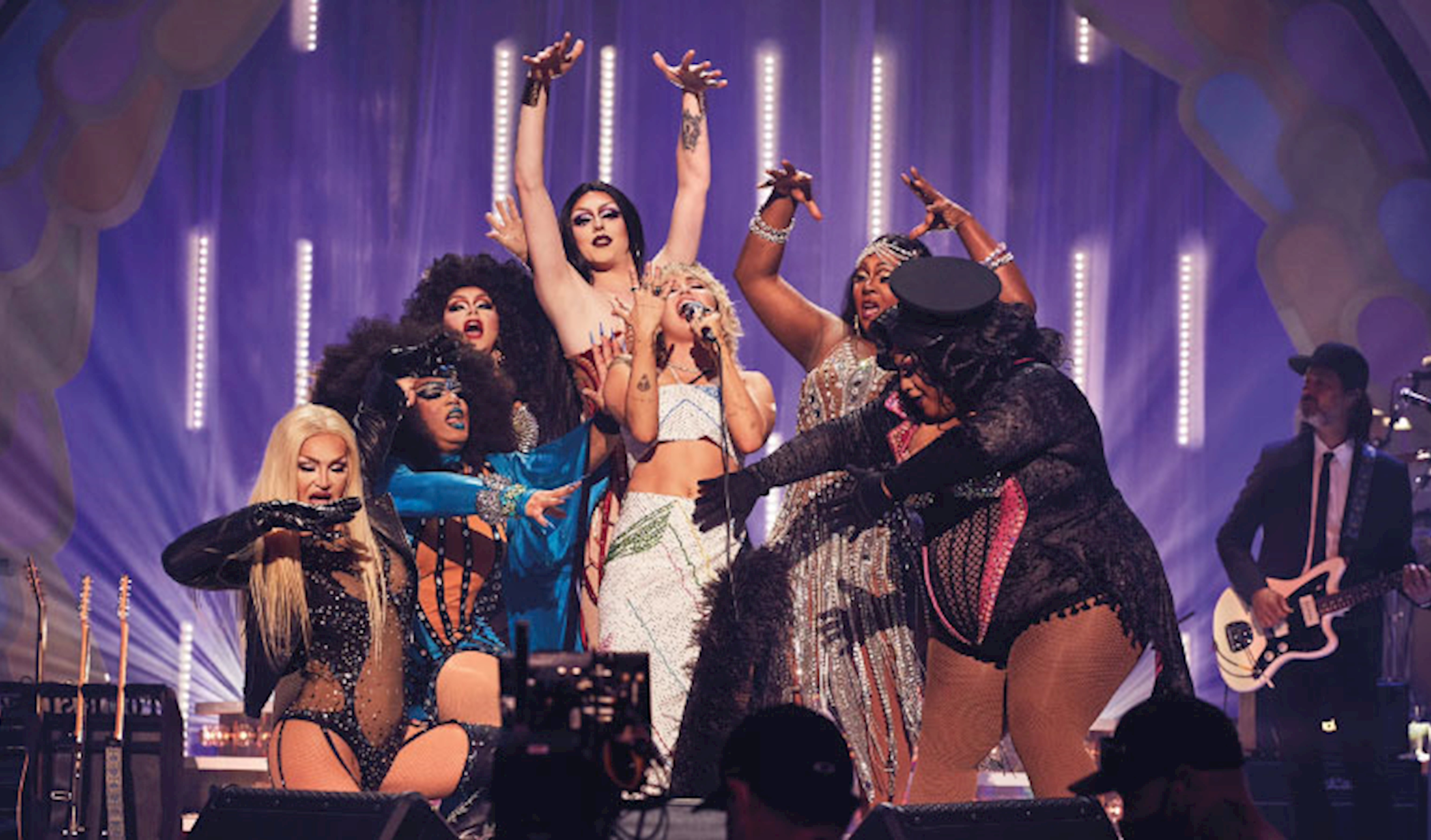 Miley Cyrus with Guests