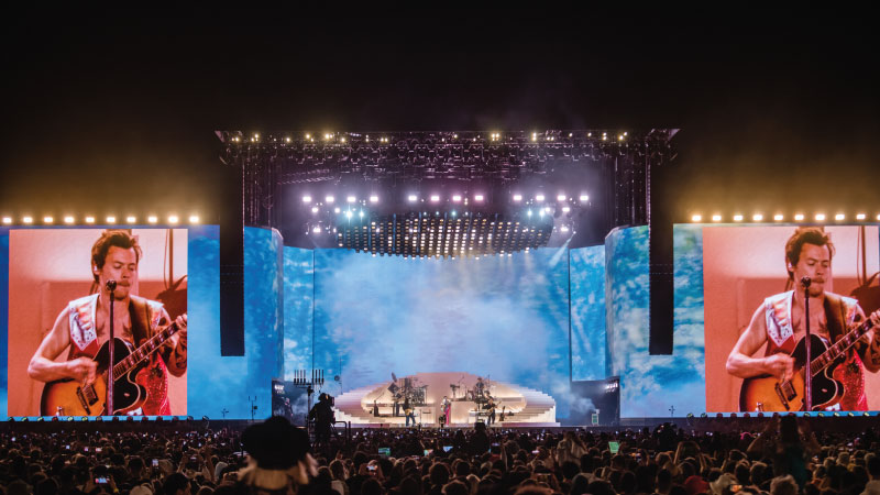 Harry Styles performs at Coachella 2022