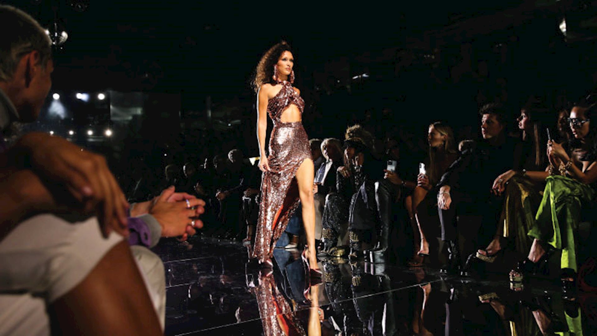 tom-ford-lights-cameras-fashion