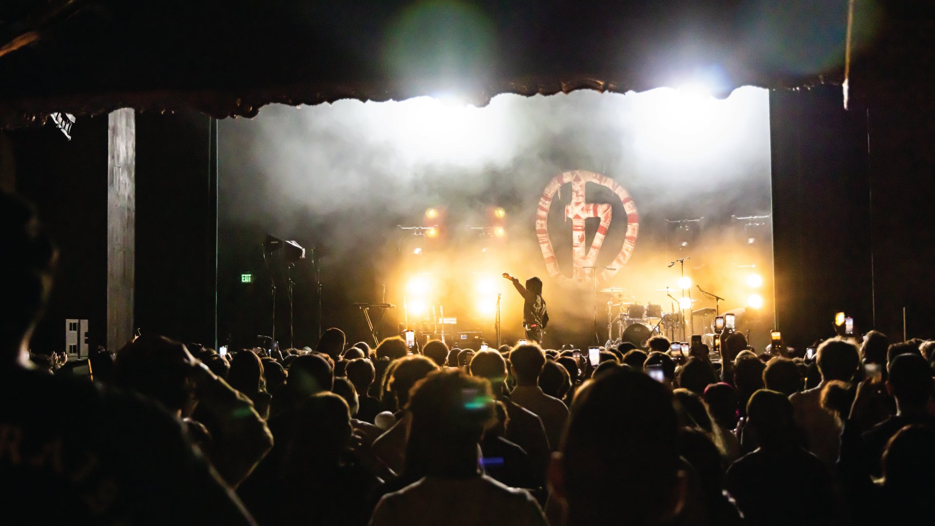 Audio visual companies like PRG power tours for emerging artists like d4vd tour