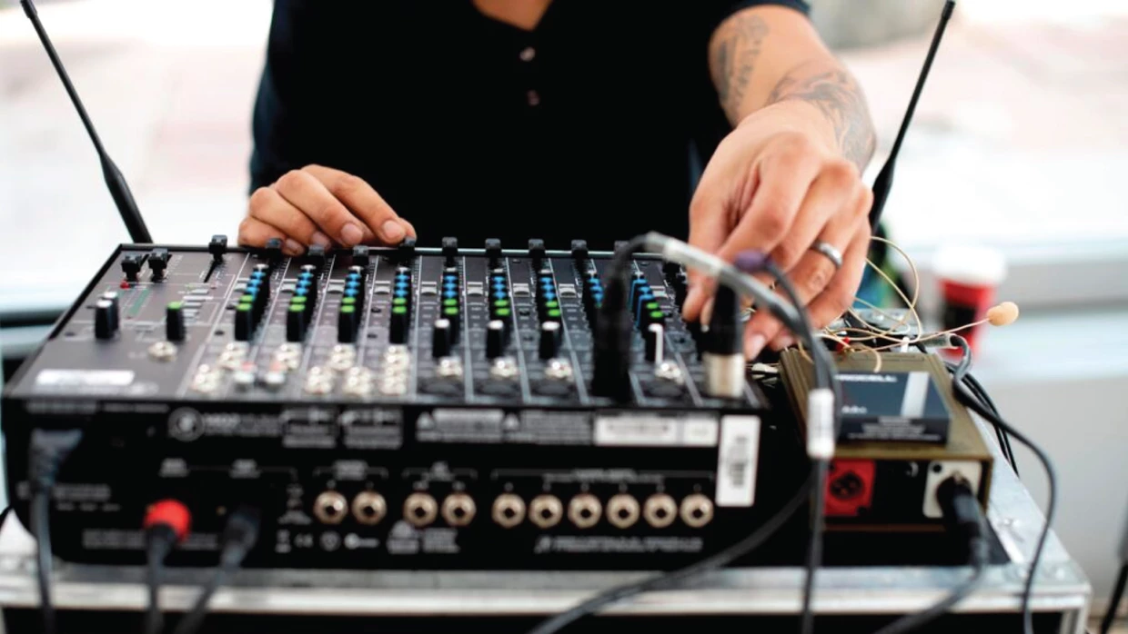 Scalable Audio Solutions by PRG: What You Need for an Event with 100, 1,000 or 5,000+ Attendees 